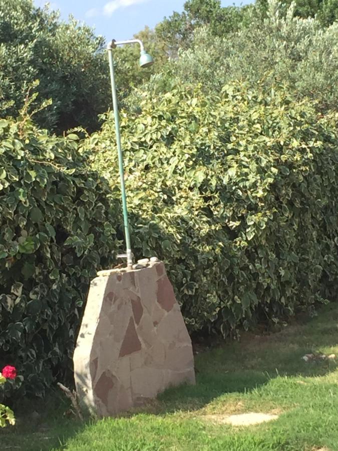 La Casa Sotto La Torre Villa Chia Eksteriør bilde