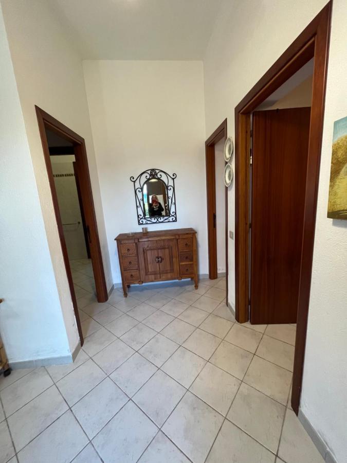 La Casa Sotto La Torre Villa Chia Eksteriør bilde